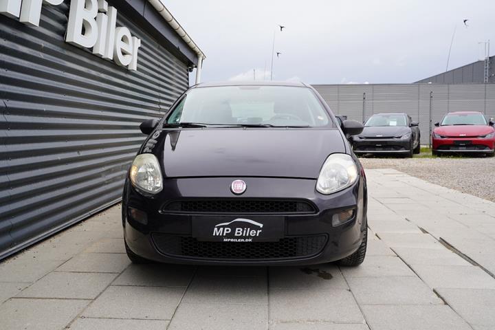 Sort Fiat Punto fra 2012