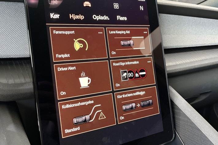 Hvid Polestar 2 fra 2023