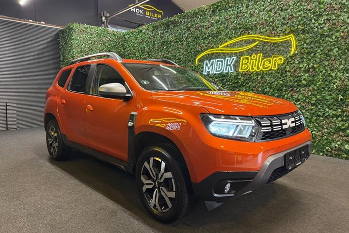 undefined Dacia Duster fra 2023 set udefra