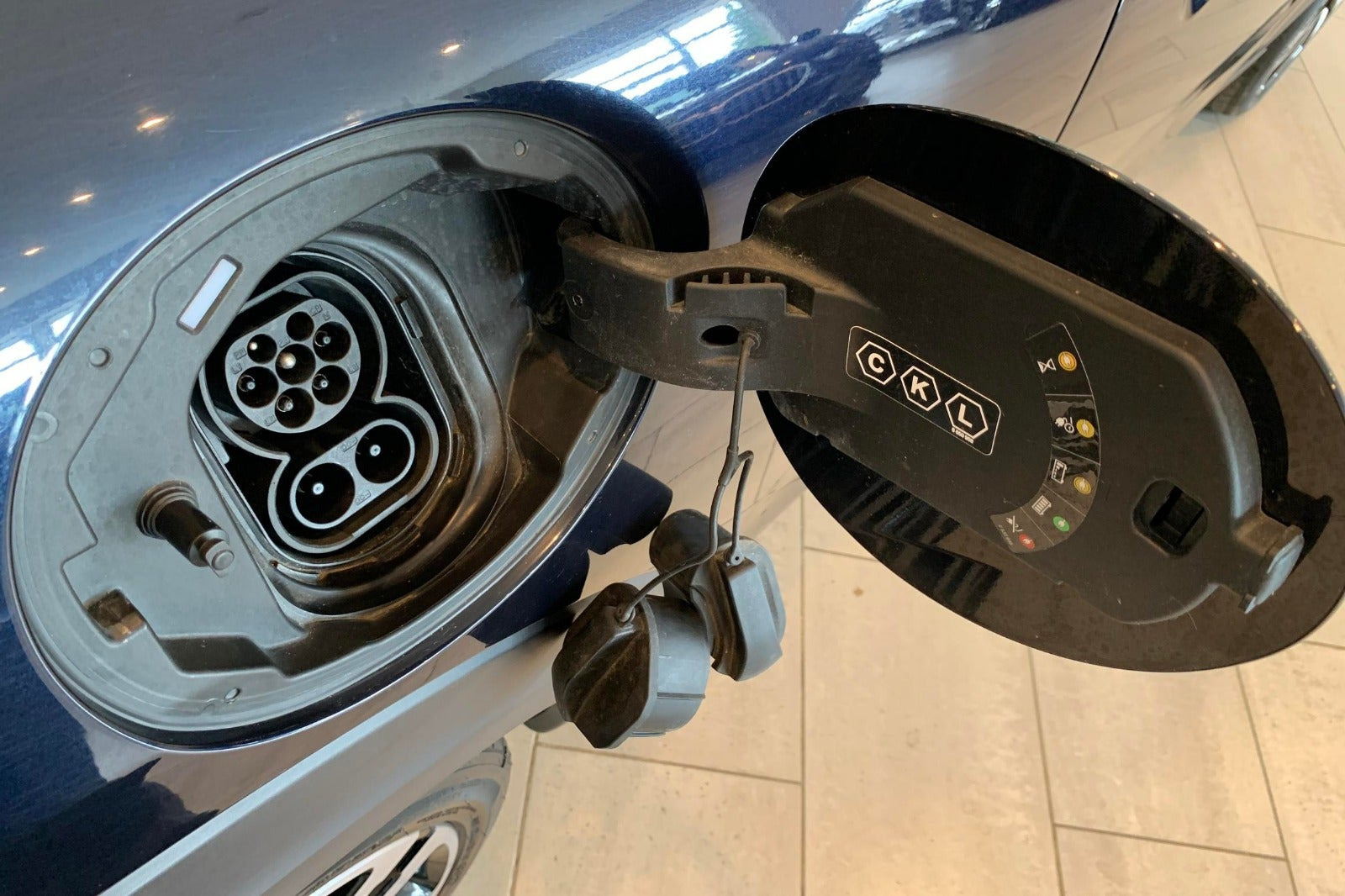 Sort Mini Cooper SE fra 2023