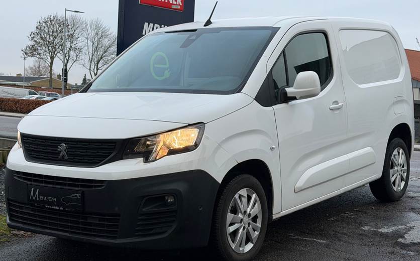 Peugeot Partner 1,5 BlueHDi 130 L1V1 Ultimate EAT8 Van