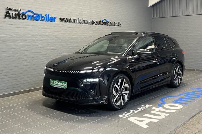 Sort Skoda Enyaq fra 2026 set udefra