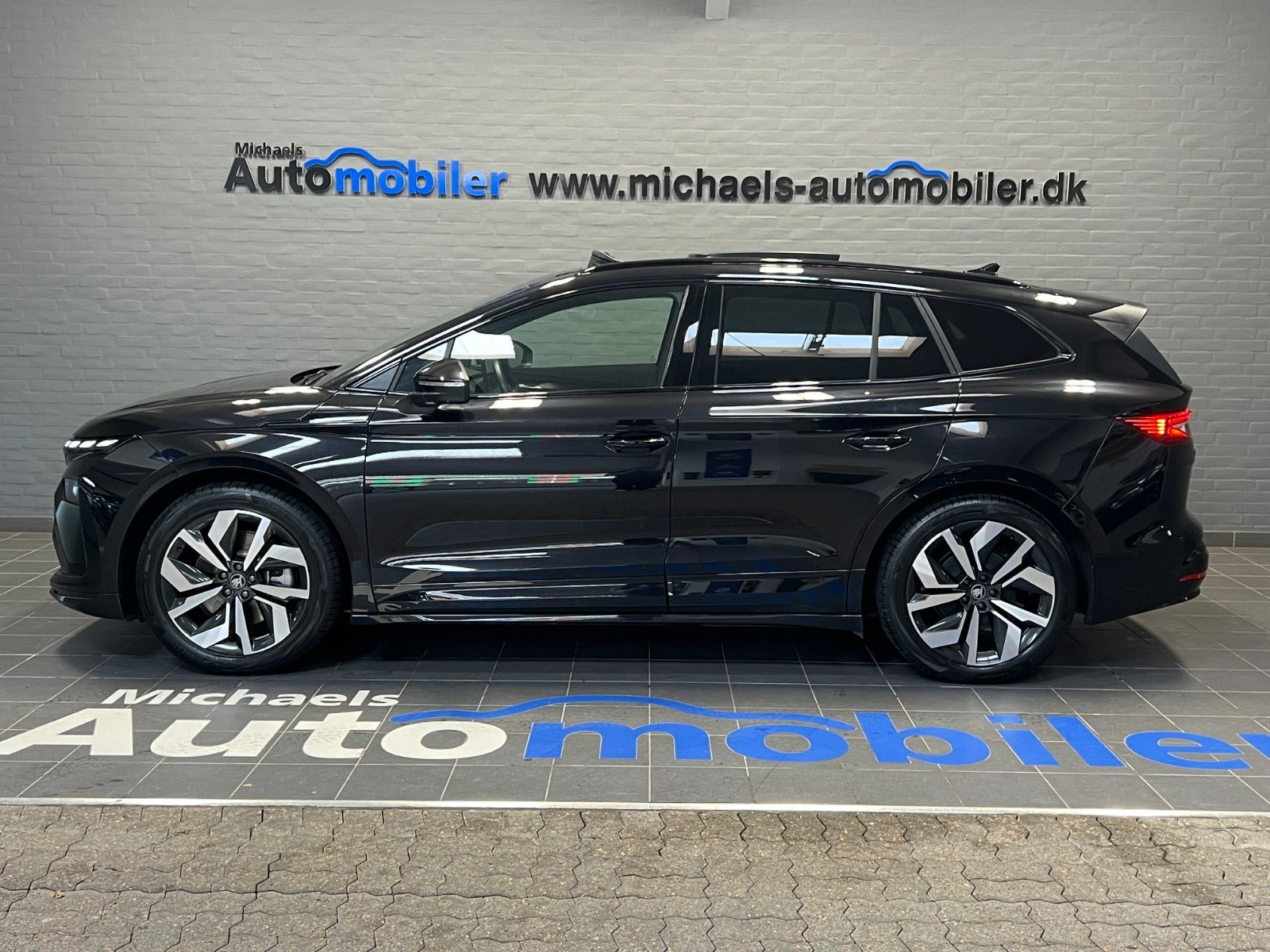 Sort Skoda Enyaq fra 2026