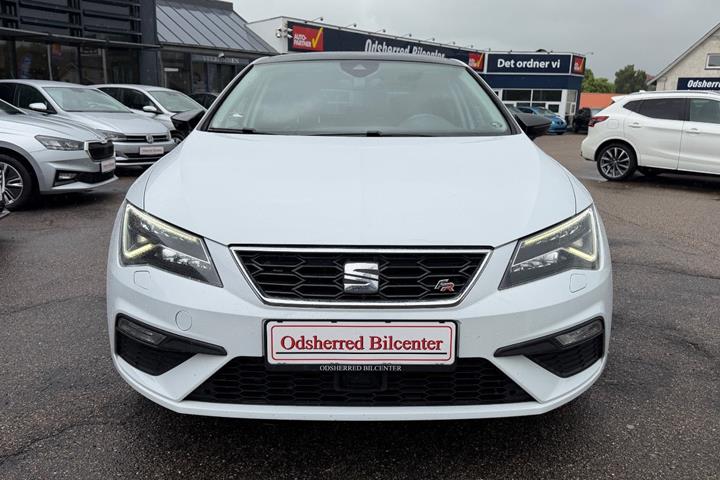 Hvid Seat Leon fra 2018
