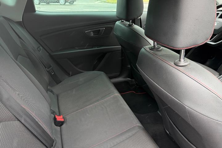 Hvid Seat Leon fra 2018