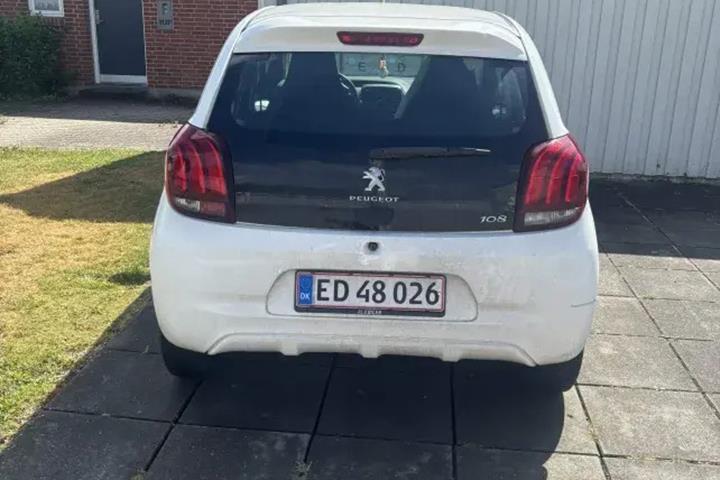 Hvid Peugeot 108 fra 2014
