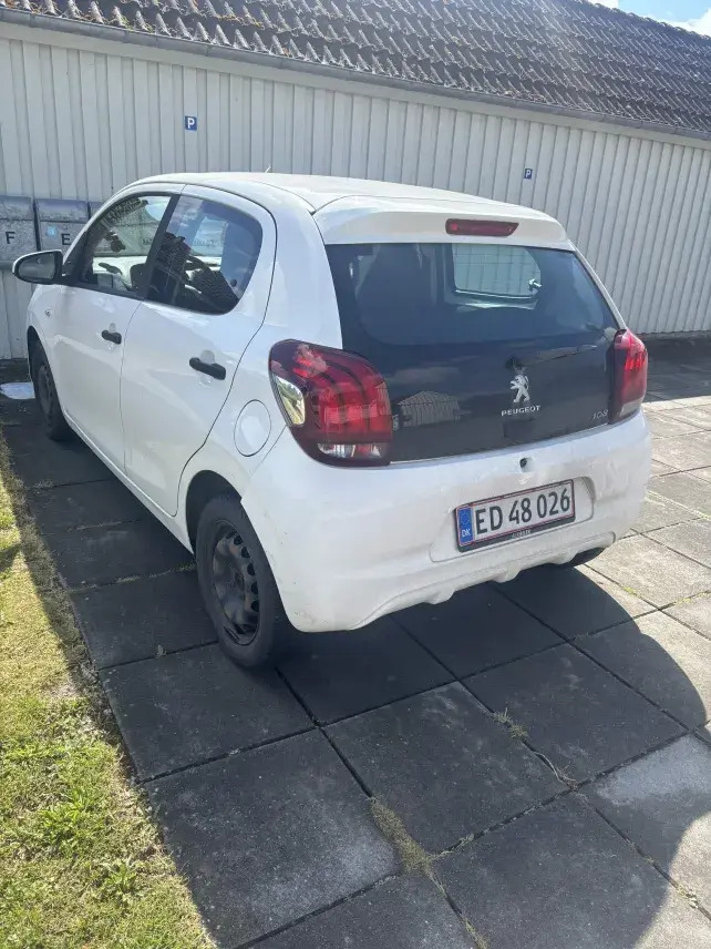 Hvid Peugeot 108 fra 2014