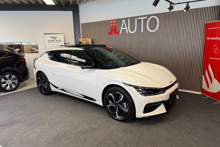 Hvid Kia EV6 fra 2023