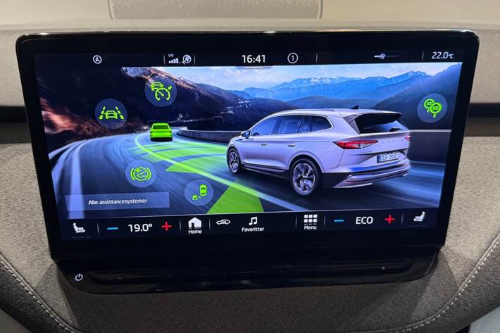 Grøn Skoda Enyaq fra 2021