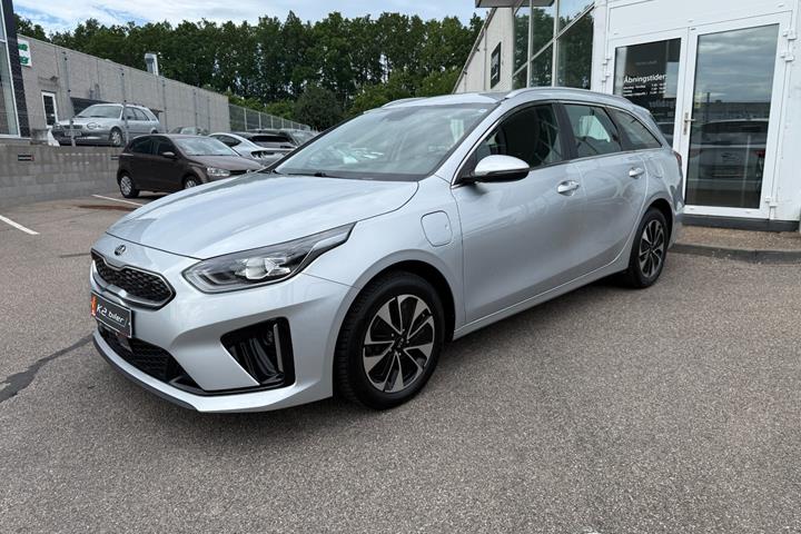 Sølv Kia Ceed fra 2021