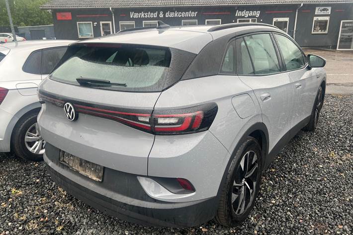 Grøn VW ID.4 fra 2023