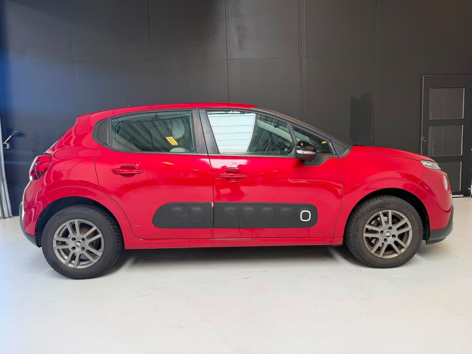 Grøn Citroën C3 fra 2017