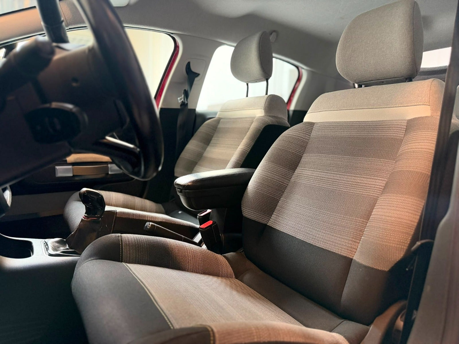 Grøn Citroën C3 fra 2017