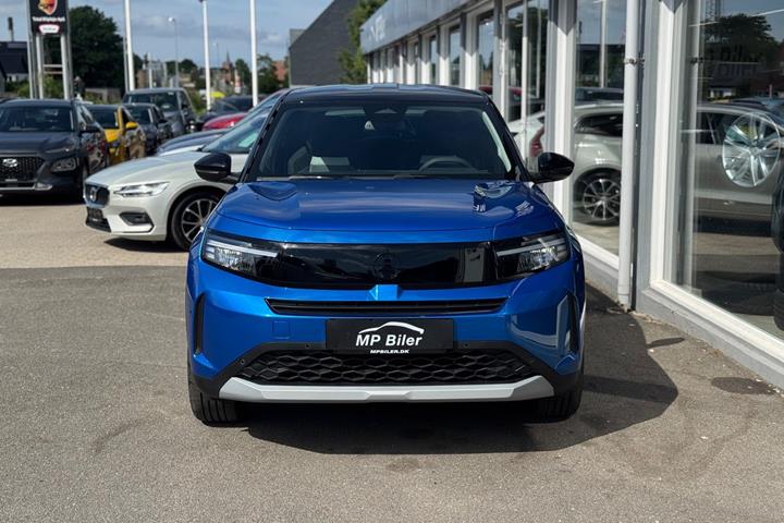 Blå Opel Frontera fra 2025
