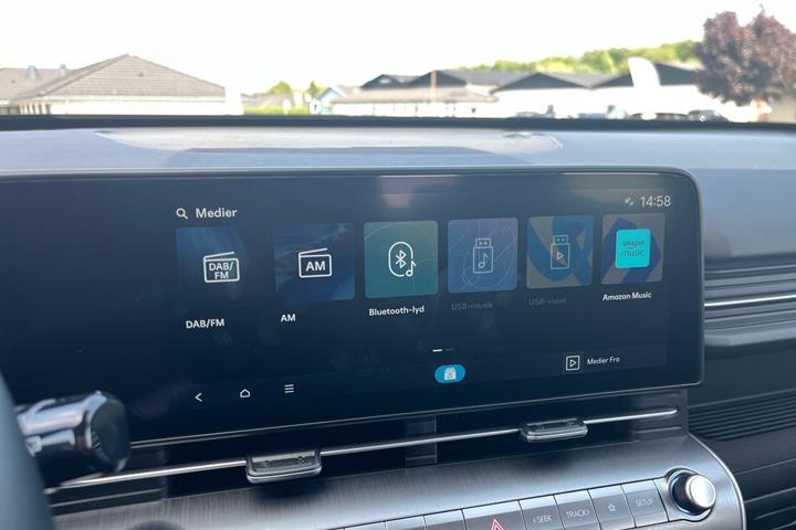 Rød Hyundai Kona fra 2025