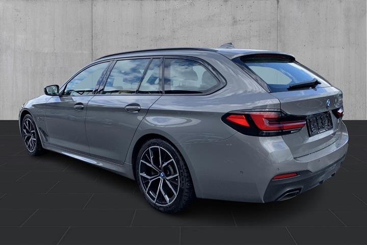 undefined BMW 530e fra 2022