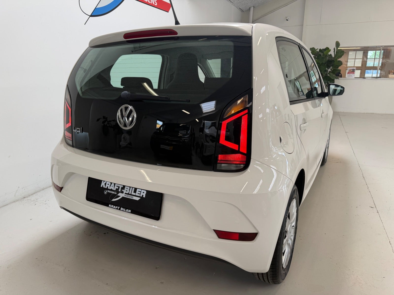 Hvid VW UP! fra 2017