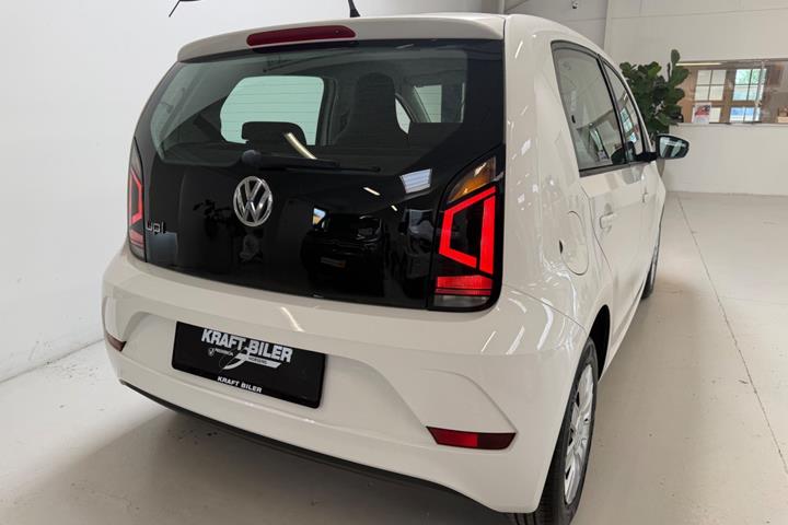 Hvid VW UP! fra 2017