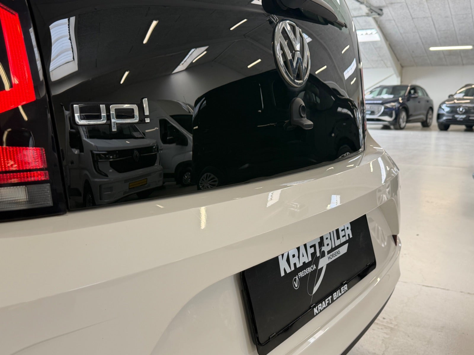 Hvid VW UP! fra 2017
