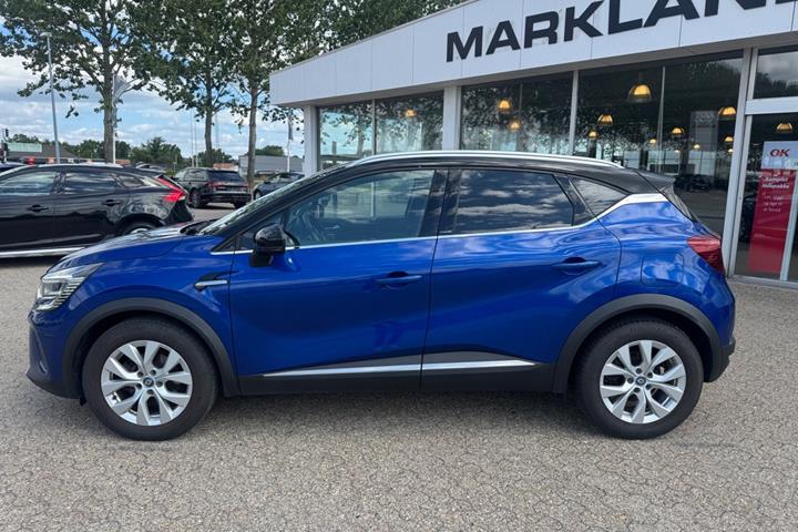 Blå Renault Captur fra 2021
