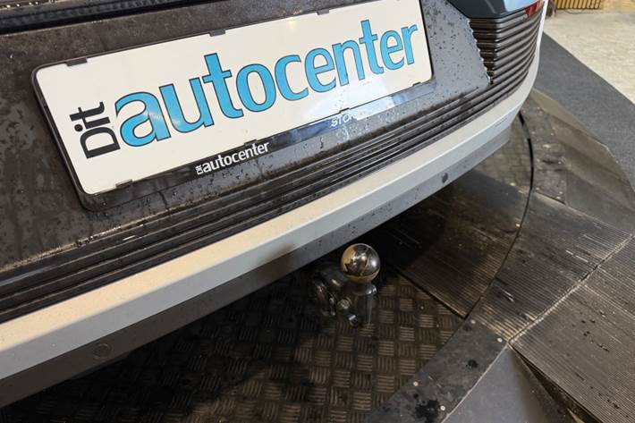 Blå Ford Explorer fra 2025