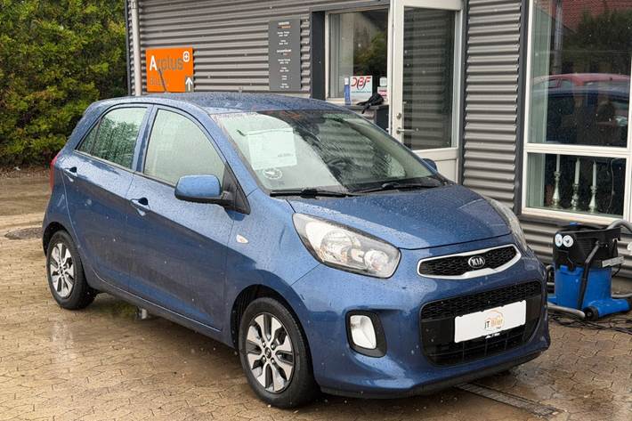 Blå Kia Picanto fra 2017