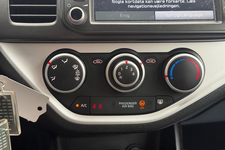 Blå Kia Picanto fra 2017