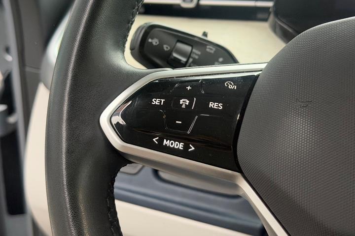 Sølv VW ID.Buzz fra 2024