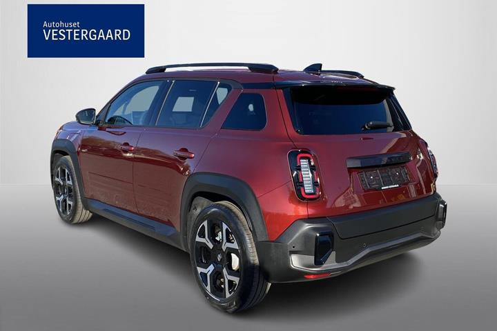 Rød Renault 4 E-Tech fra 2026