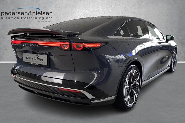 undefined Mazda 6e fra 2025