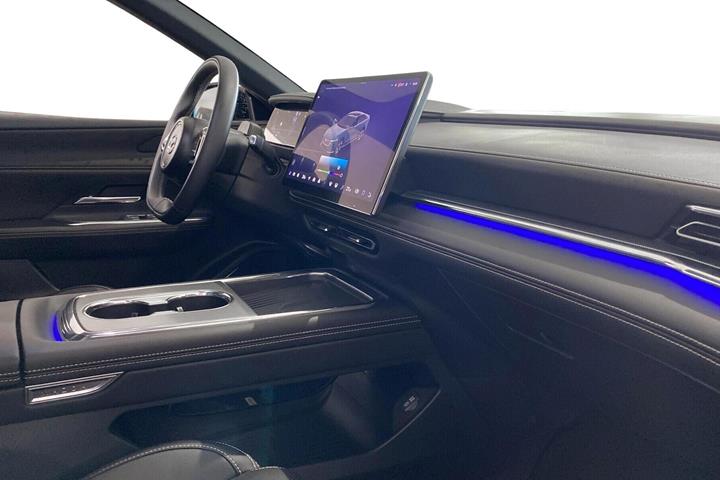 undefined Mazda 6e fra 2025