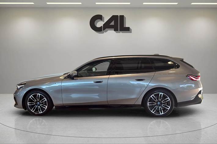 undefined BMW i5 fra 2025