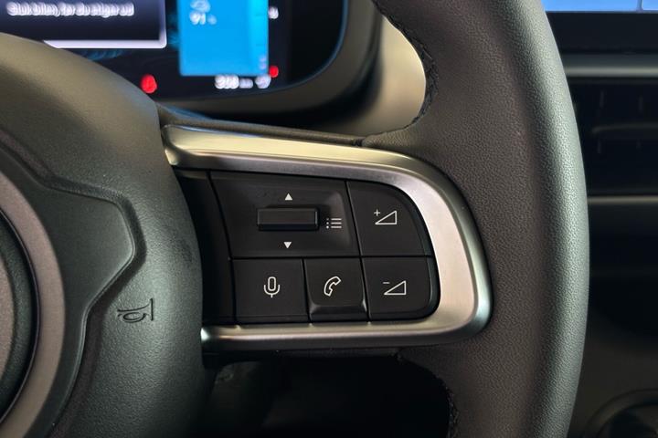 Grå Jeep Avenger fra 2025