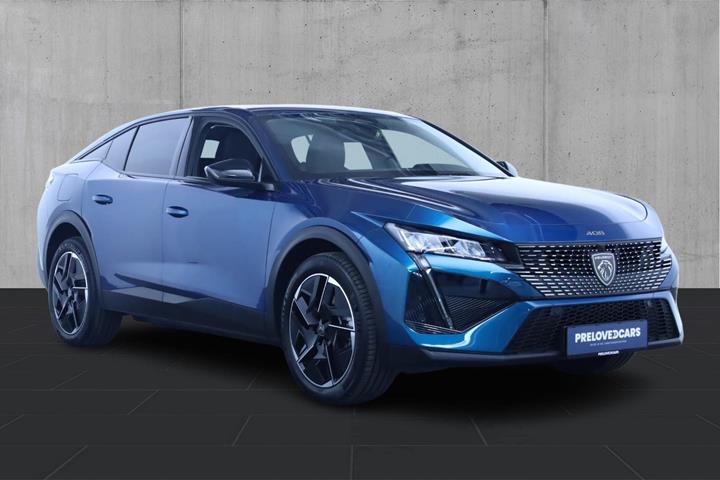 Blå Peugeot e-408 fra 2026