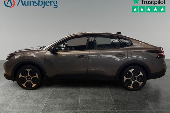 Grå Citroën ë-C4 X fra 2025