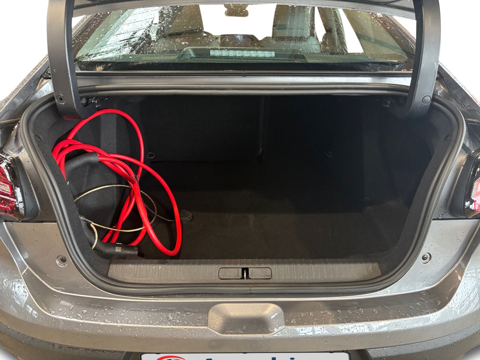 Grå Citroën ë-C4 X fra 2025