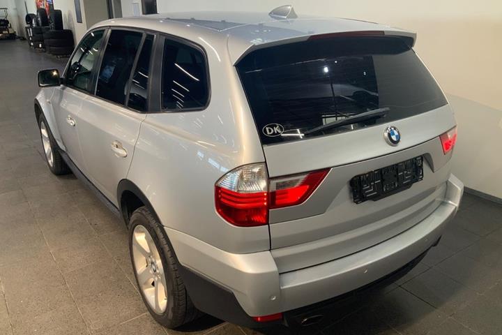Sølv BMW X3 fra 2007