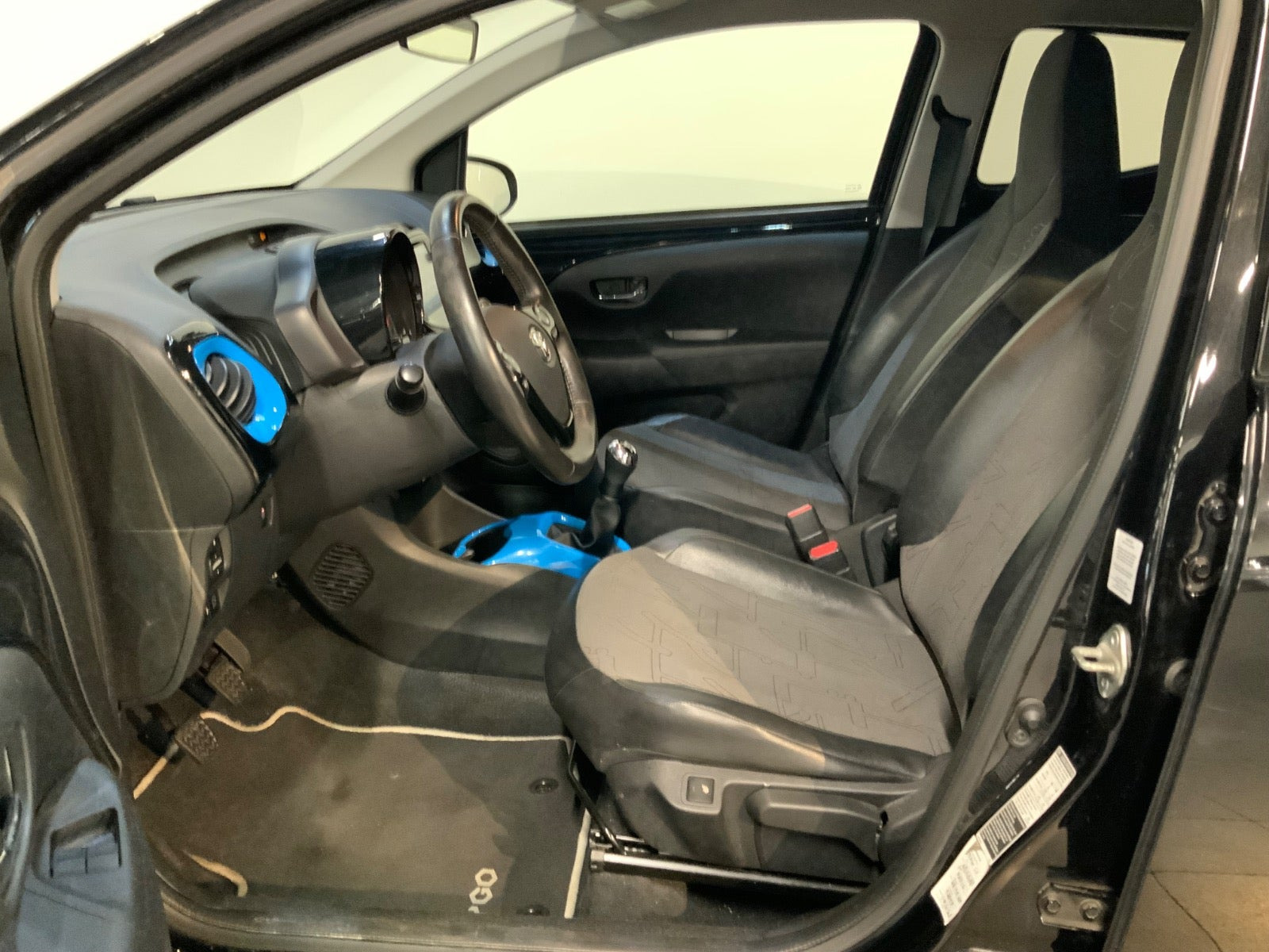 Sort Toyota Aygo fra 2018