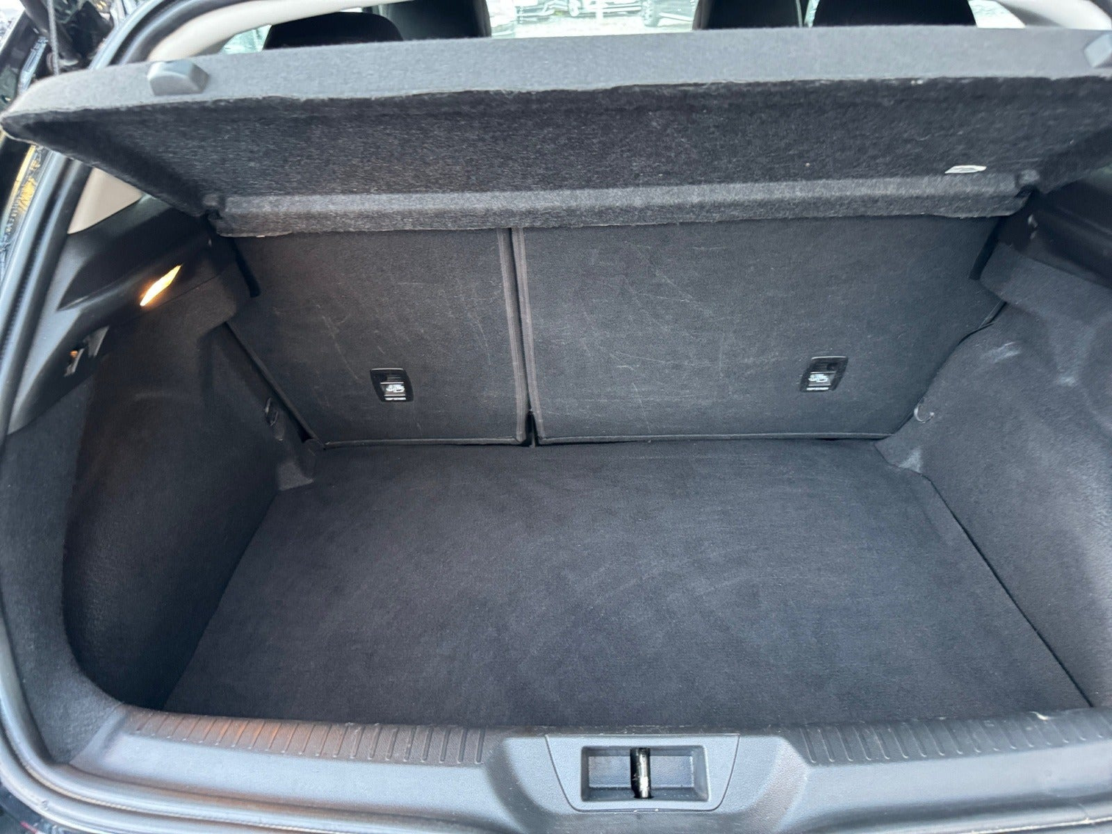 Sort Renault Megane IV fra 2018
