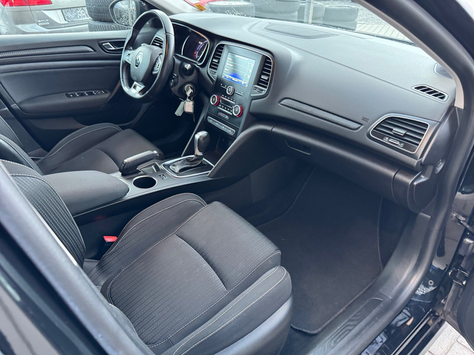 Sort Renault Megane IV fra 2018