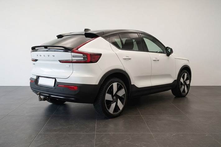 Hvid Volvo C40 fra 2021