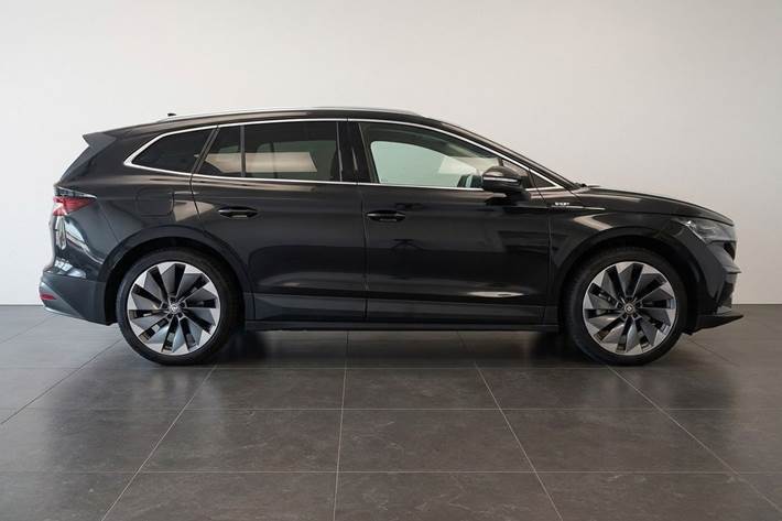 Sort Skoda Enyaq fra 2021