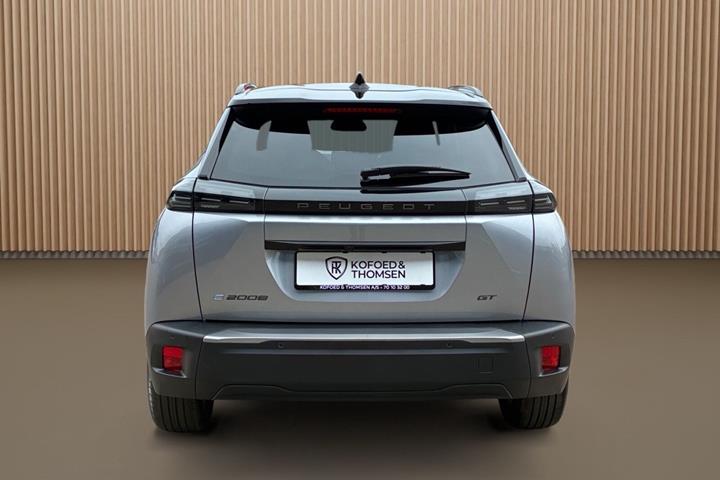 Grå Peugeot e-2008 fra 2025