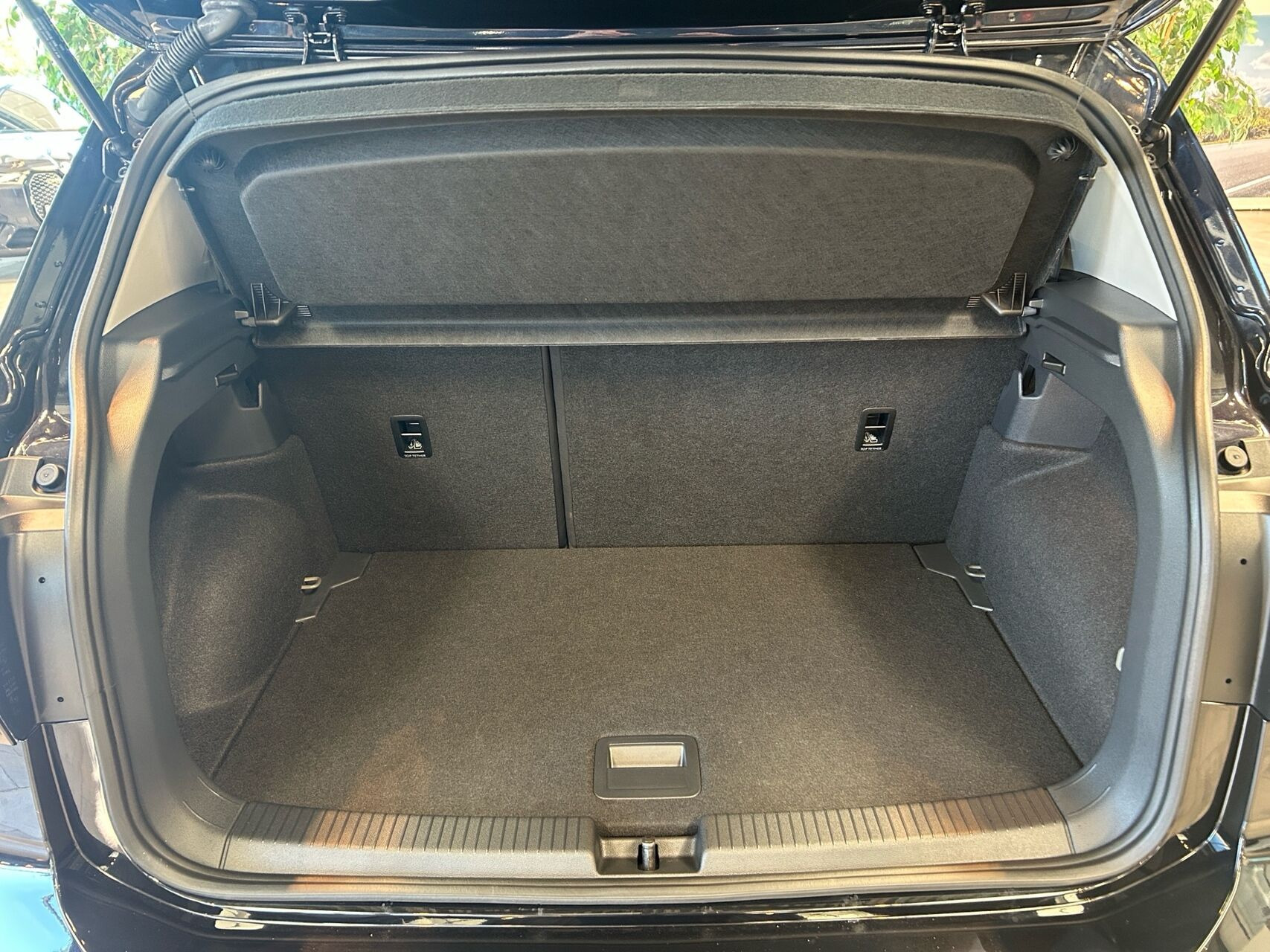 Sort VW T-Cross fra 2024