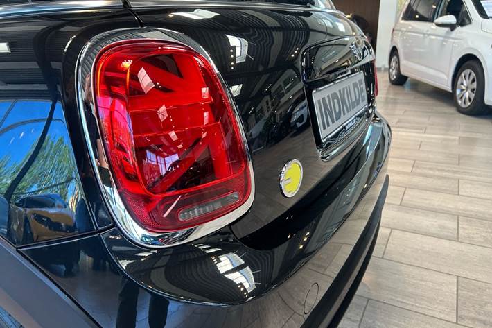 Sort Mini Cooper fra 2024