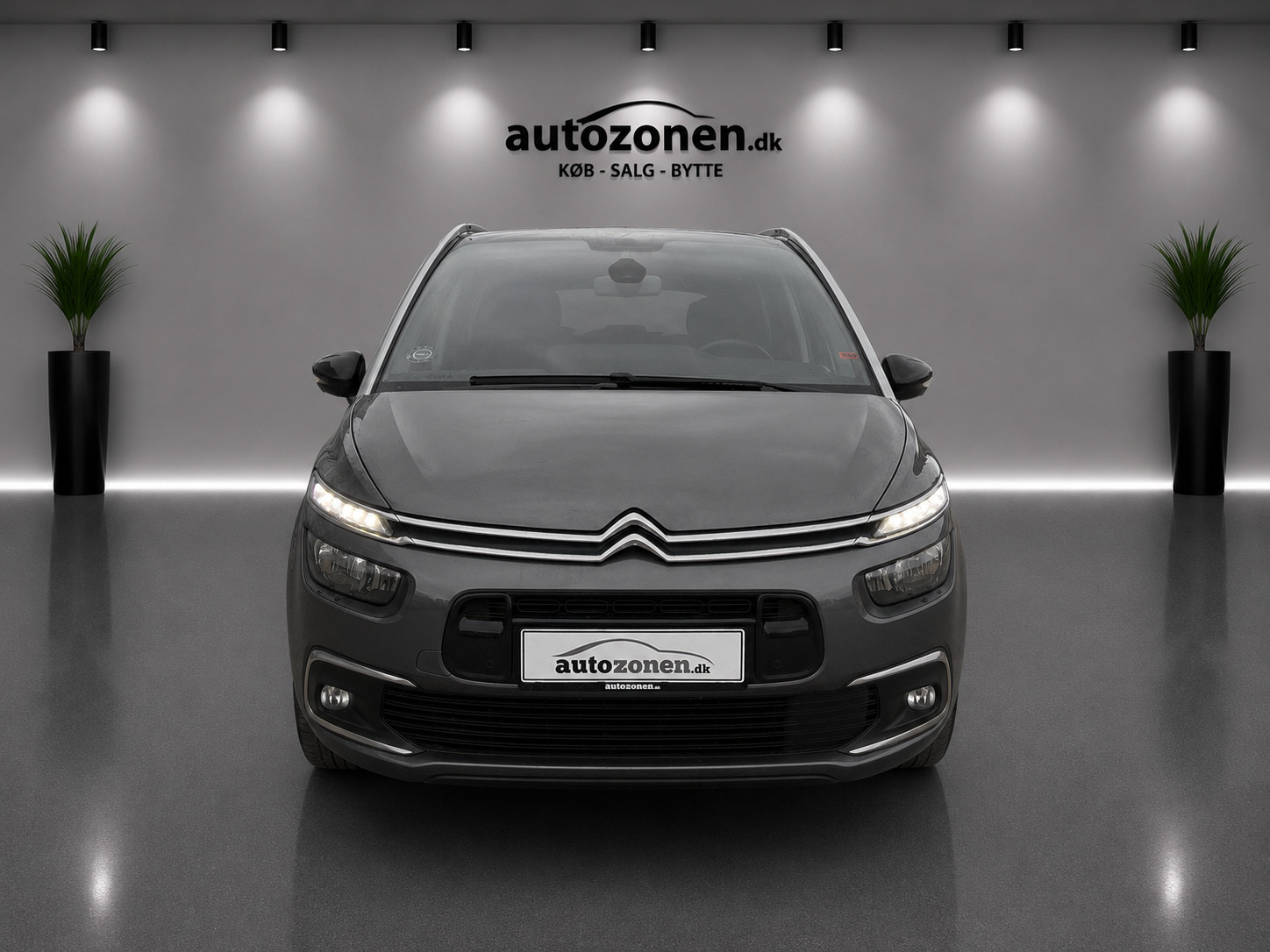 Grå Citroën Grand C4 SpaceTourer fra 2019