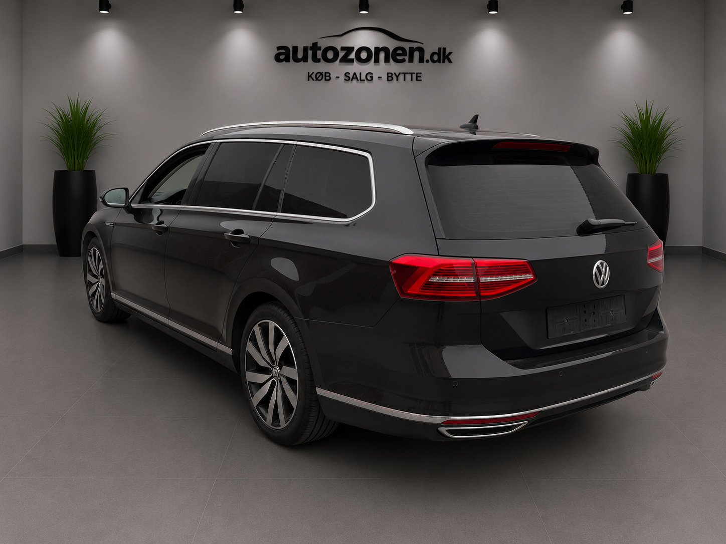 Sort VW Passat fra 2018