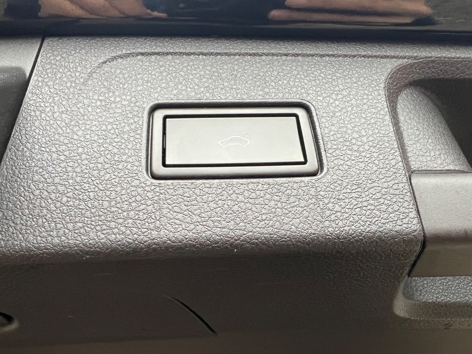 Sort VW Passat fra 2018