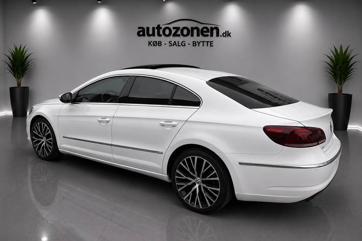 Hvid VW CC fra 2014