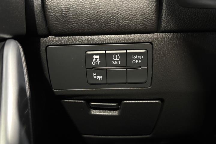 undefined Mazda 6 fra 2015